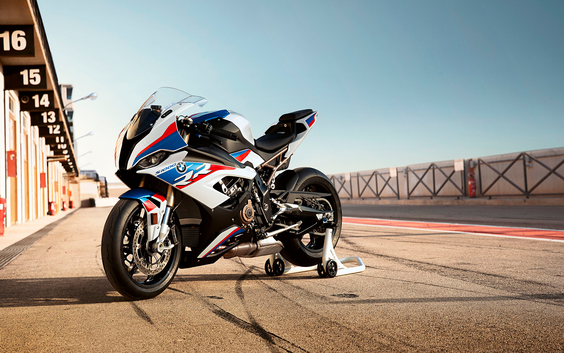 s1000rr-banner